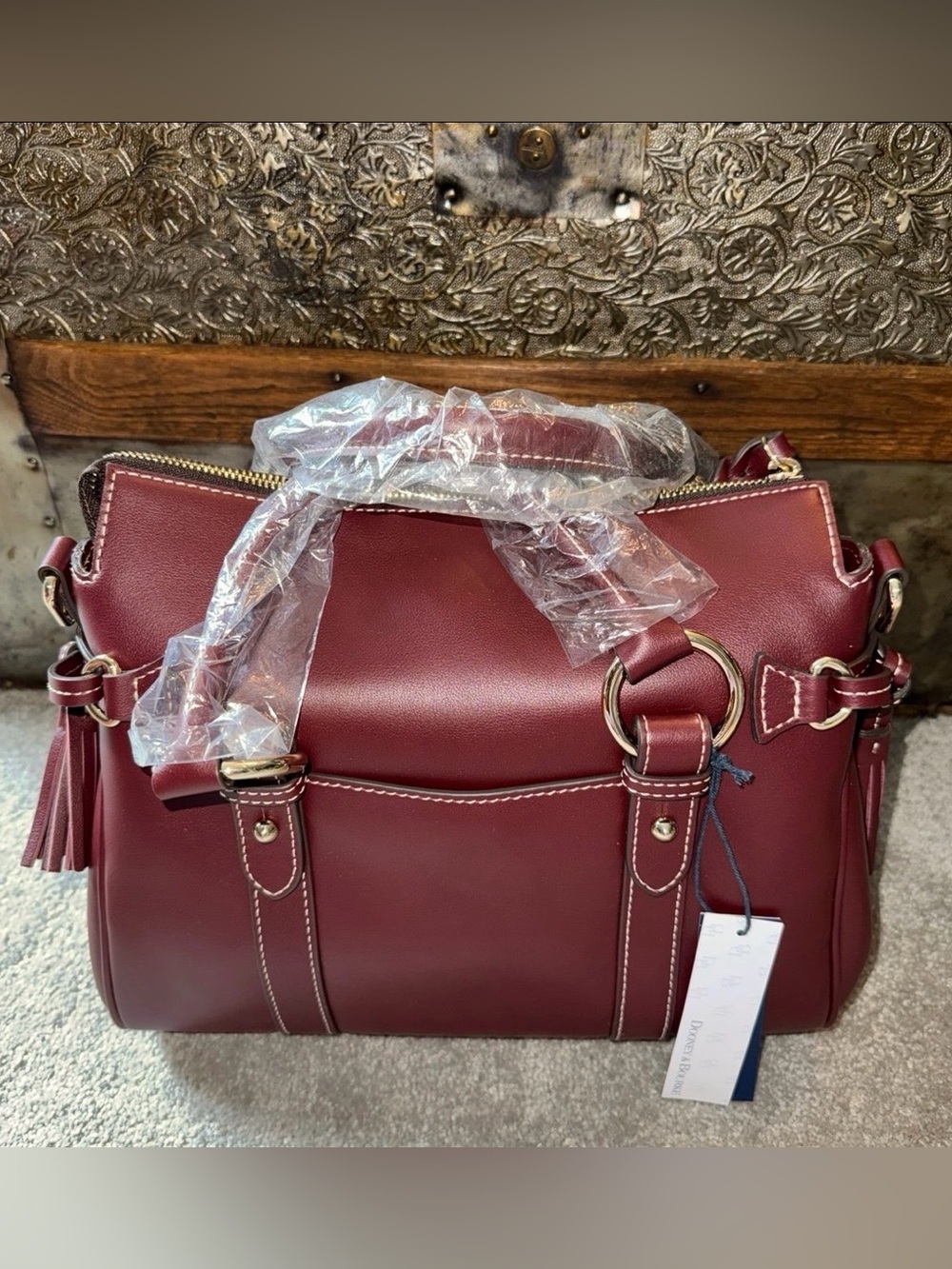 NWT Dooney & Bourke Burgundy Penrose Satchel 30 Limited Edition - Picture 2 of 10